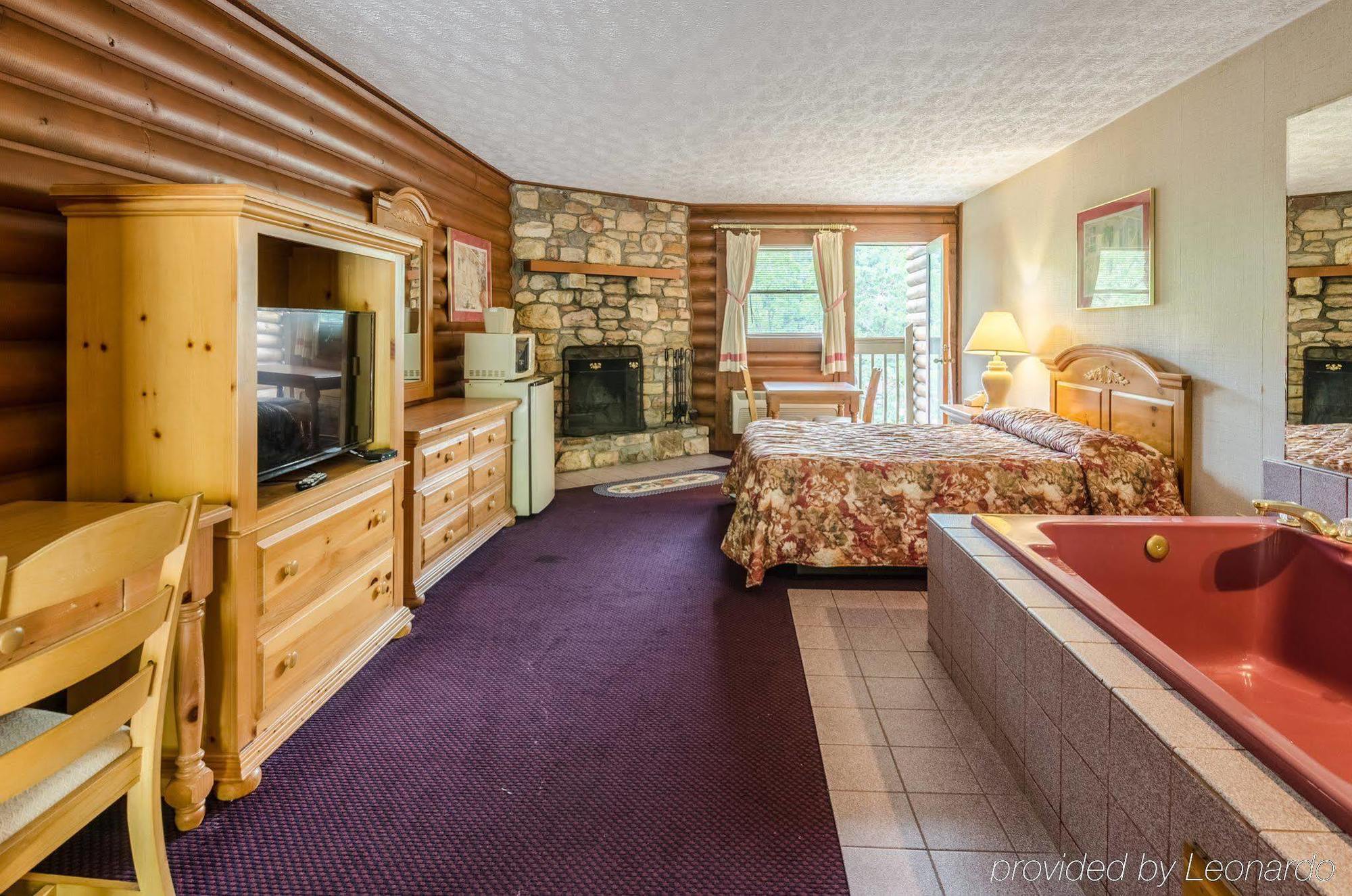 Motel Highland Hills & 2*